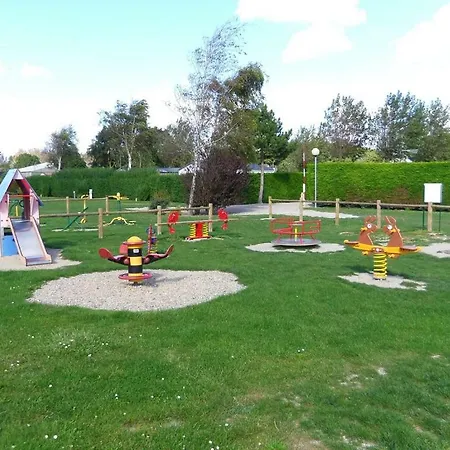 营地 Camping De La Motte 4*