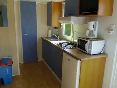 Camping De La Motte 4*